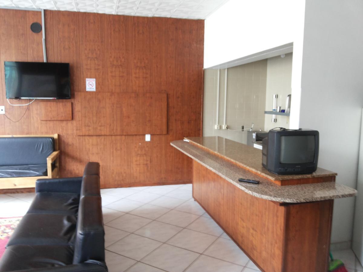 Hotel Pinotti Curitibanos Bagian luar foto