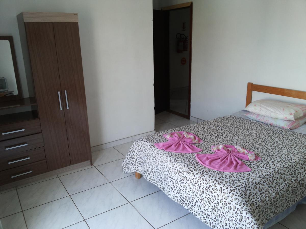 Hotel Pinotti Curitibanos Bagian luar foto